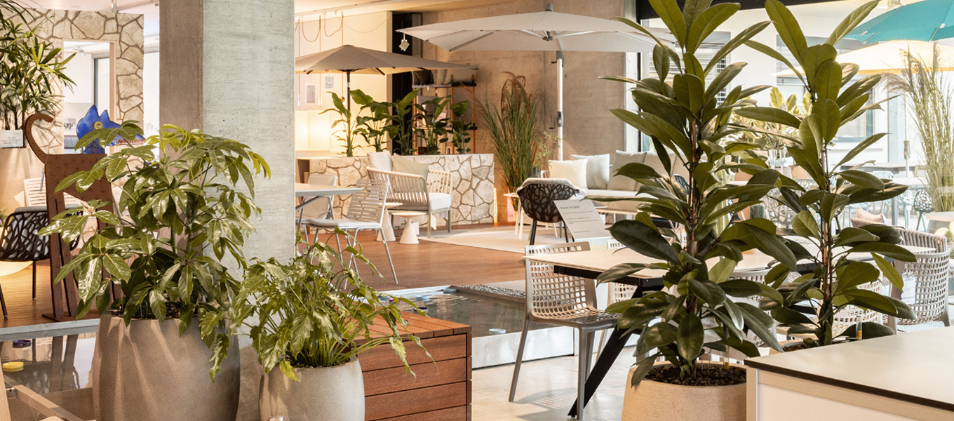 Indoor Gartenmöbel-Ausstellung - Möbel Schaller