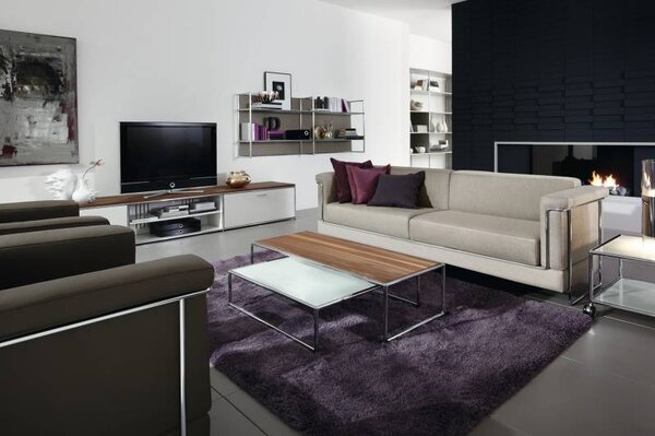 Dauphin Home