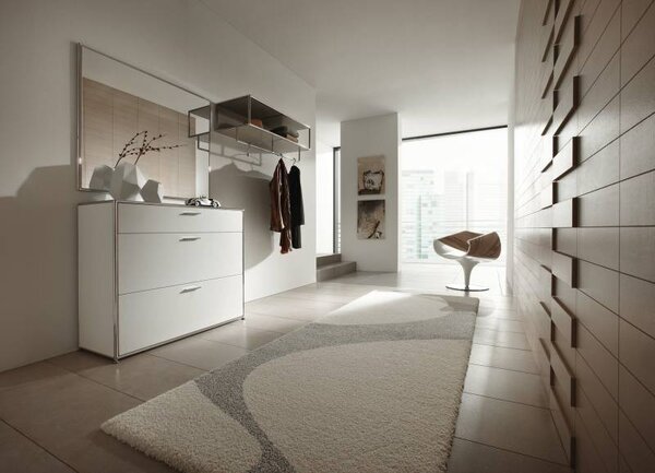 Dauphin Home