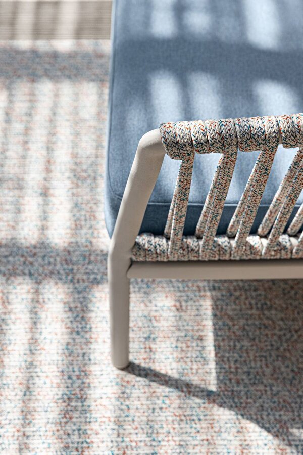Fast Ria Sofa