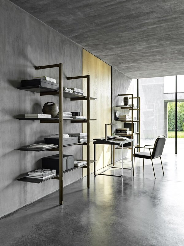 Frag Twain Schreibtisch