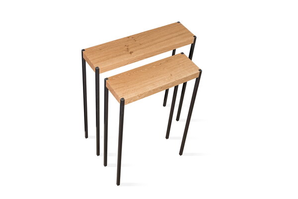 IGN. Stick Konsolentisch