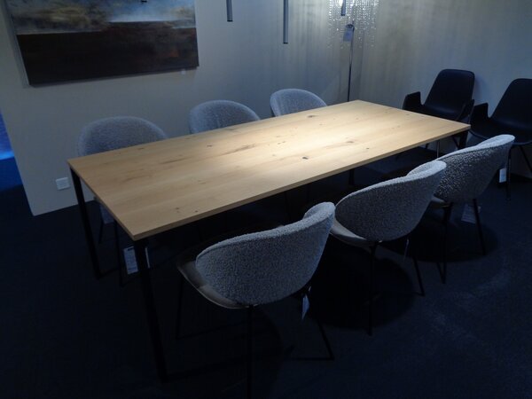 Studio by Mobitec Dan